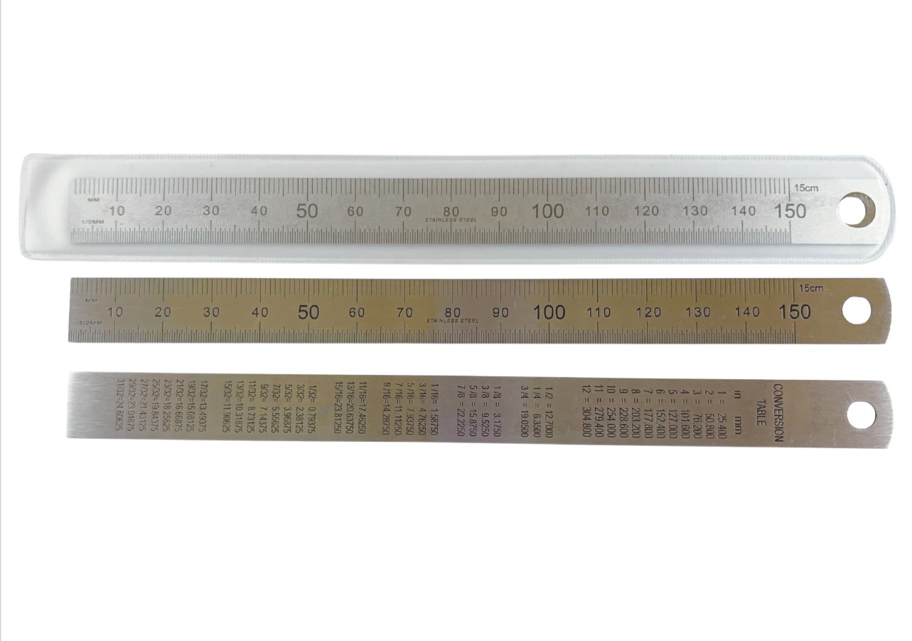  鋼直尺/15cm全公-對照/光面 產品規格: 170mm X 14mm X 0.5mm